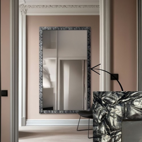 Spiegel in breitem silbernem Holzrahmen – 9502001