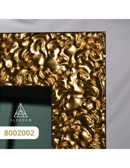 Luxuriöser Wandspiegel mit vergoldetem Rahmen und gealterter Spiegelfläche – 8002002 – JULIA SILVER