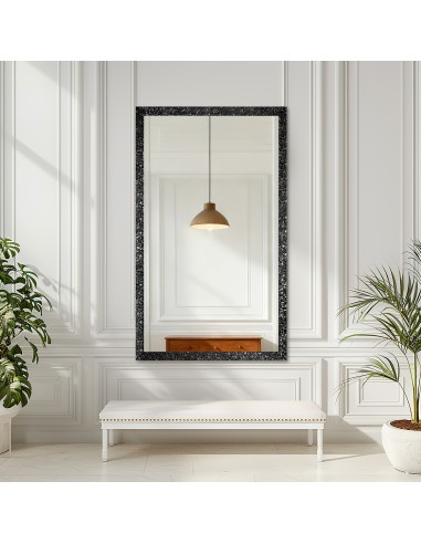 Spiegel in Glamouroptik mit prächtigem Rahmen...