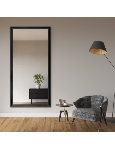 Spiegel in Glamouroptik mit prächtigem weißem...