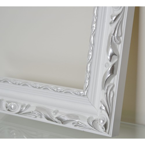 Spiegel mit weißem Ornamentrahmen aus Holz - 5004001 2