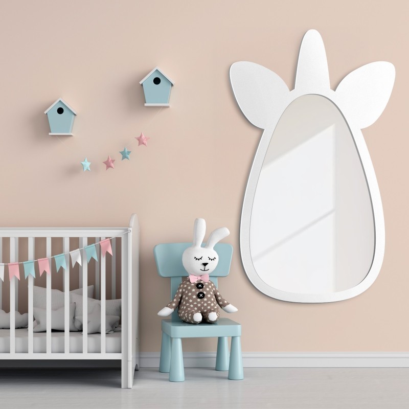 Dekorativer Wandspiegel für Kinder in einem MDF-Rahmen - EINHORN