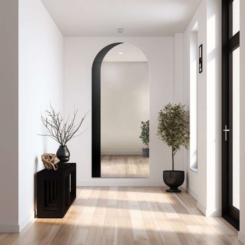 Bogenspiegel mit dekorativer Spiegeltafel in Schwarz (Lacobel) - KOSMA