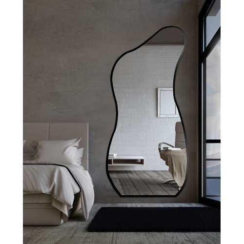 Organisch geformter gerahmter Spiegel - ANGELIT IM RAHMEN