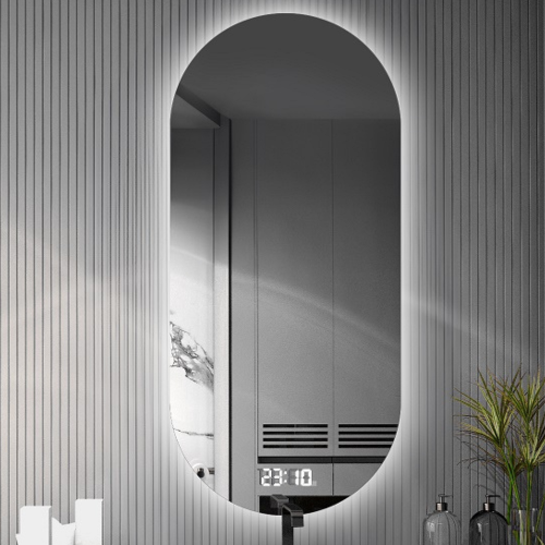Ovales Badezimmerspiegel mit Digitaluhr und...