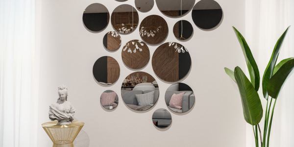 Wie klebt man einen Spiegel an die Wand? Vorteile und praktische Tipps